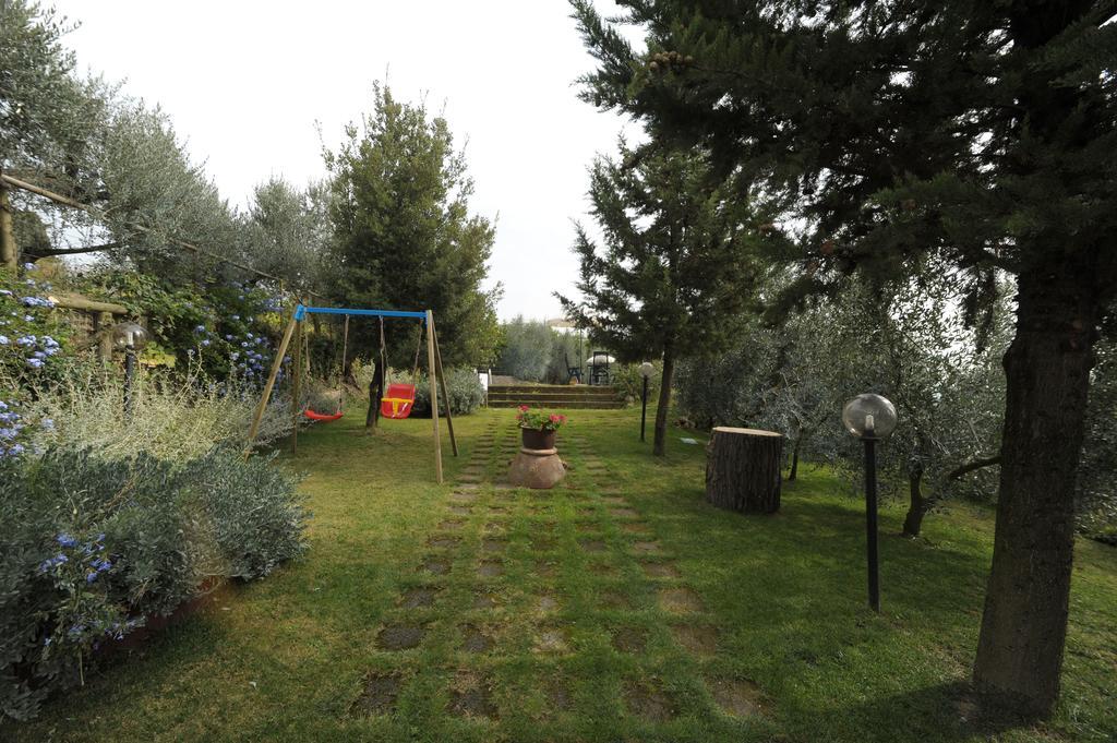 Affittacamere Gli Oleandri Castelfiorentino Esterno foto